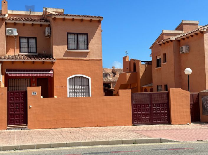 Image No.22-3 Bed Property for sale