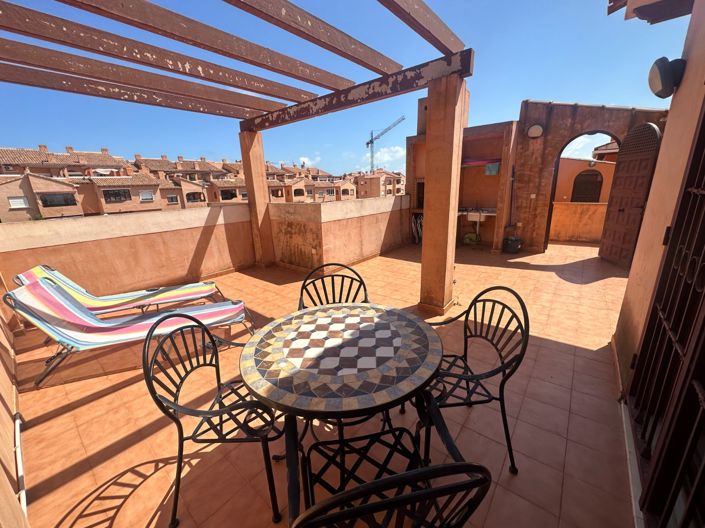 Image No.7-3 Bed House for sale