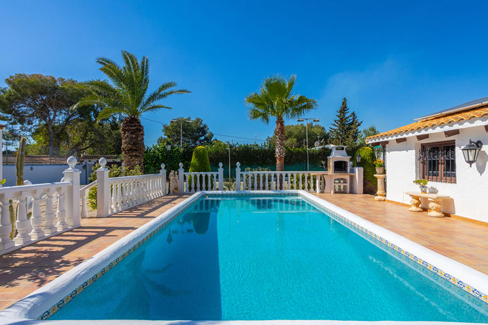 Image No.39-3 Bed Villa for sale