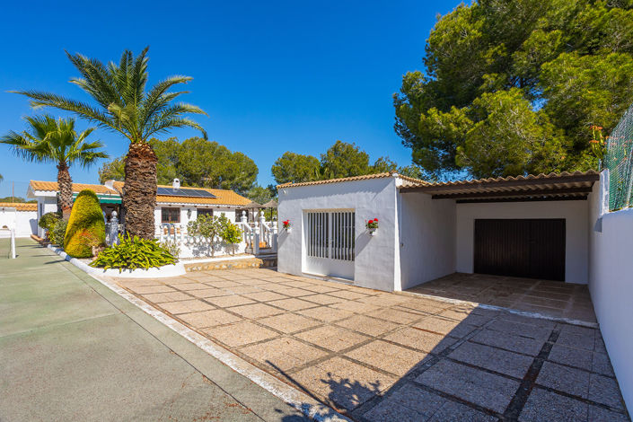 Image No.44-3 Bed Villa for sale