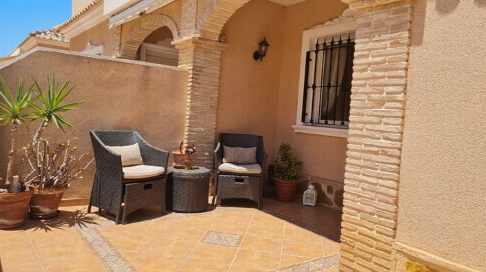 Image No.22-3 Bed Property for sale