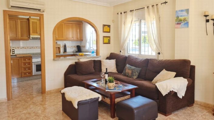 Image No.4-3 Bed Property for sale