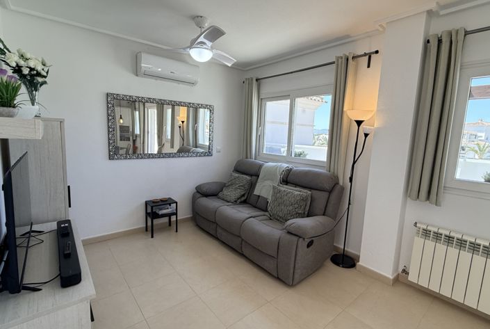 Image No.4-2 Bed Apartment for sale