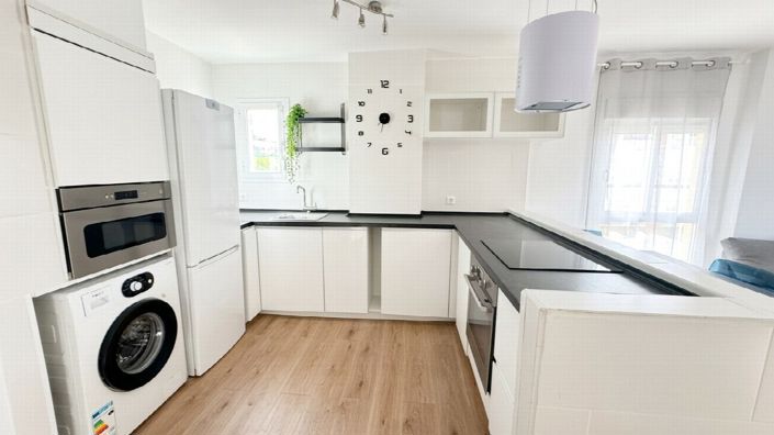 Image No.7-3 Bed Apartment for sale