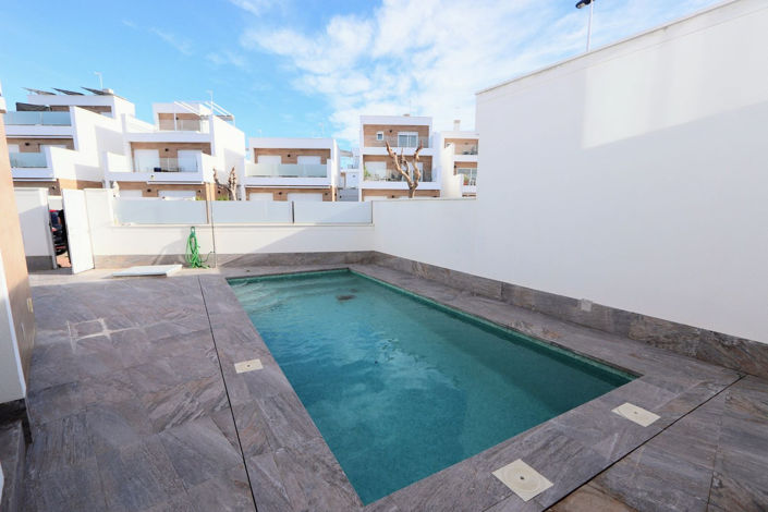Image No.39-3 Bed House for sale