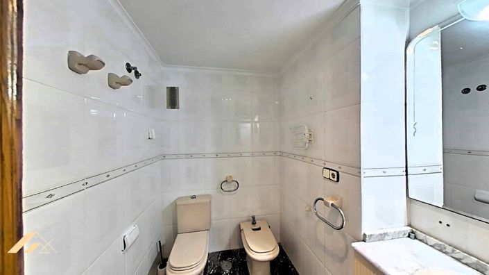 Image No.33-4 Bed Apartment for sale