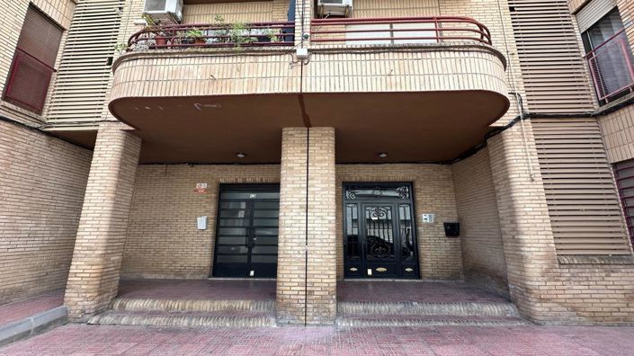 Image No.14-3 Bed Apartment for sale