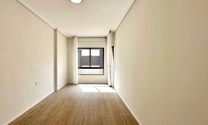 Image No.30-3 Bed Apartment for sale