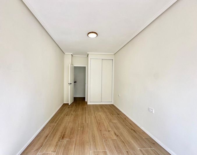 Image No.31-3 Bed Apartment for sale