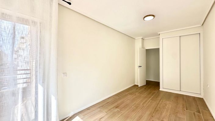 Image No.32-3 Bed Apartment for sale