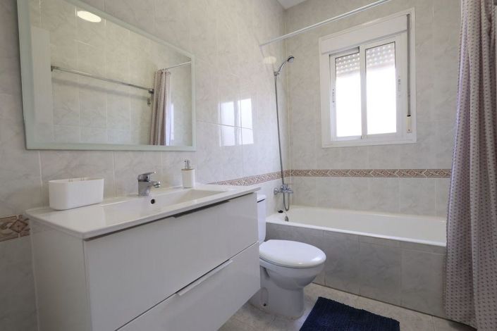 Image No.9-2 Bed Duplex for sale