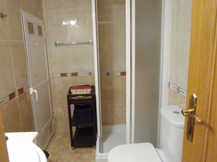 Image No.29-3 Bed Townhouse for sale