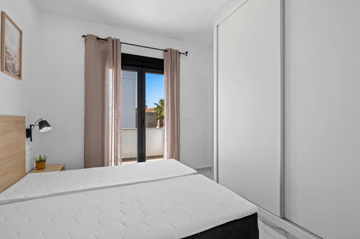 Image No.17-3 Bed Villa for sale