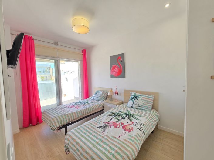 Image No.23-3 Bed Villa for sale