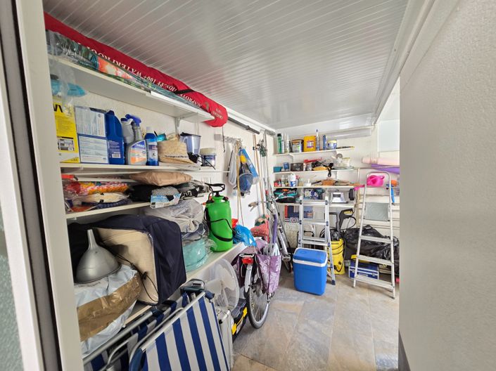 Image No.34-3 Bed Property for sale