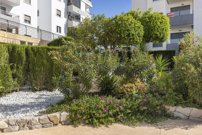 Image No.23-2 Bed Apartment for sale