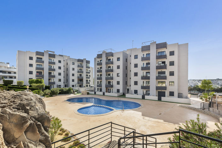 Image No.5-2 Bed Apartment for sale