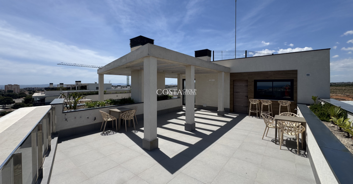 Image No.47-3 Bed Apartment for sale
