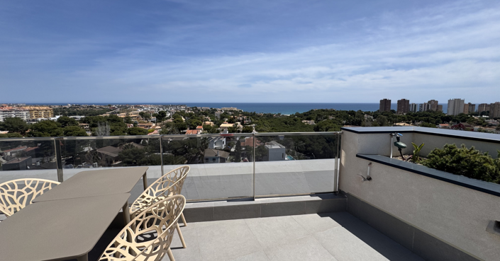 Image No.49-3 Bed Apartment for sale