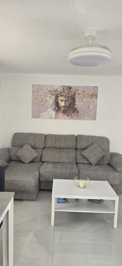 Image No.15-3 Bed House for sale