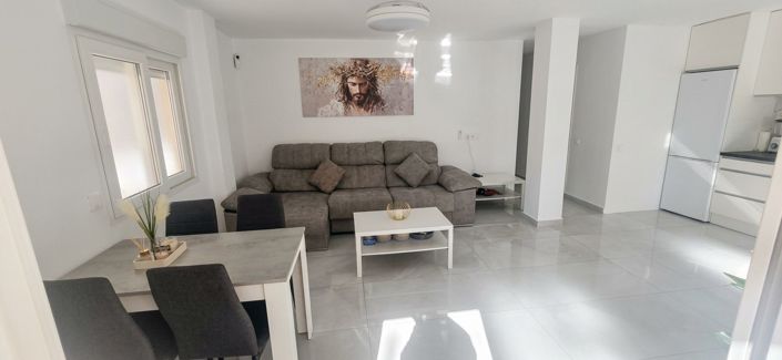 Image No.2-3 Bed Villa for sale