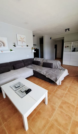 Image No.17-3 Bed House for sale