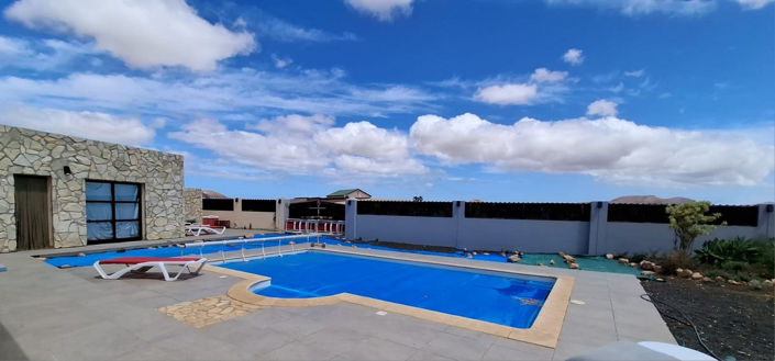 Image No.2-3 Bed House for sale