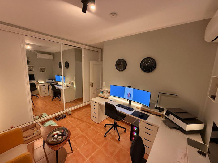 Image No.44-3 Bed House for sale