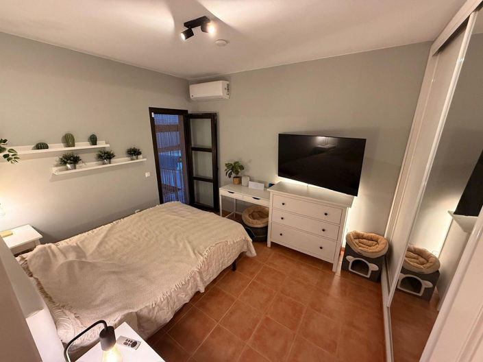 Image No.46-3 Bed House for sale