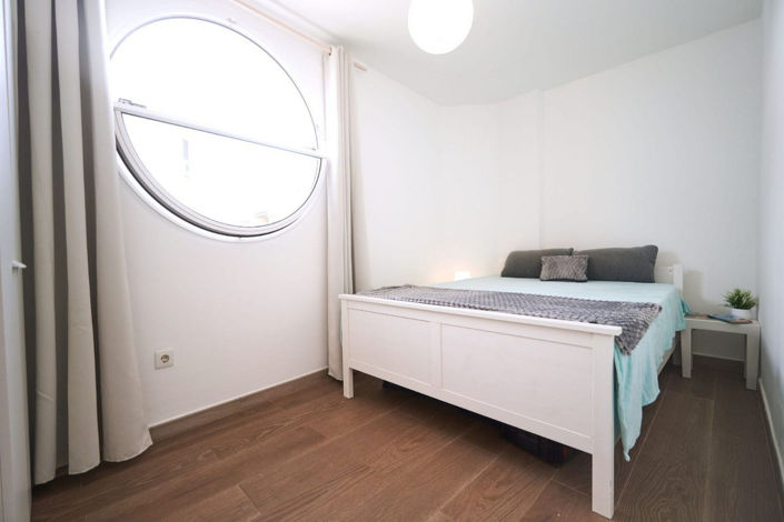Image No.11-3 Bed Apartment for sale