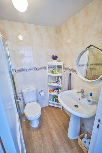 Image No.13-3 Bed Apartment for sale