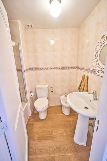 Image No.23-3 Bed Apartment for sale