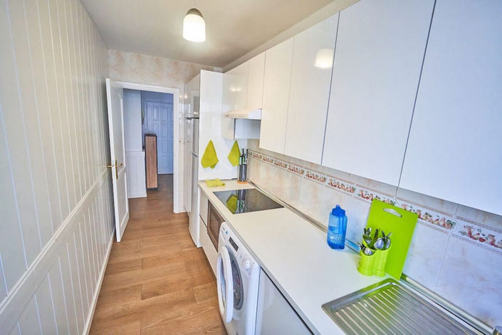 Image No.9-3 Bed Apartment for sale
