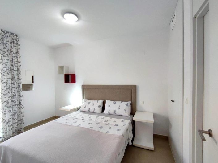Image No.16-2 Bed House for sale