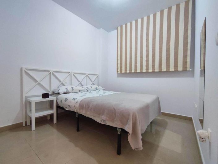 Image No.22-2 Bed House for sale