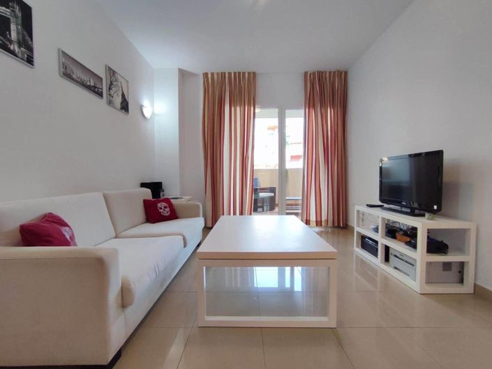 Image No.7-2 Bed House for sale
