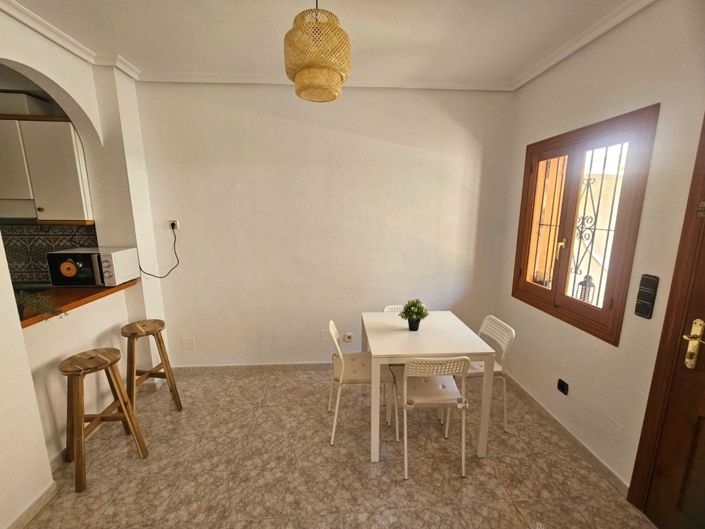 Image No.6-Bungalow de 2 chambres à vendre à Orihuela Costa
