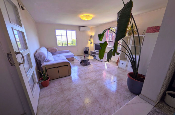 Image No.9-6 Bed House for sale