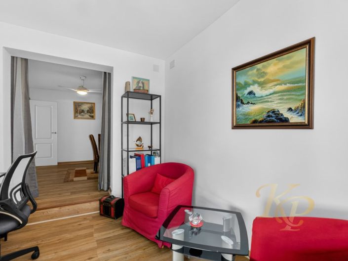 Image No.26-3 Bed House for sale