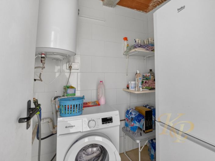 Image No.30-3 Bed House for sale