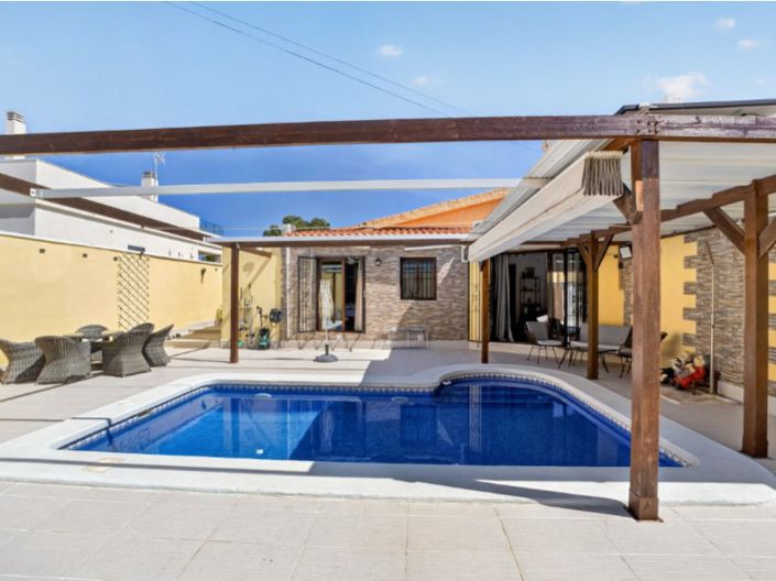 Image No.4-3 Bed Villa for sale