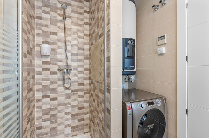 Image No.14-2 Bed Apartment for sale