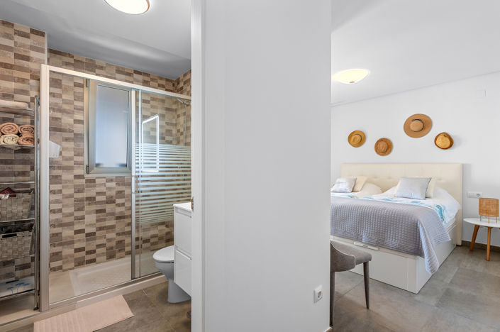 Image No.18-2 Bed Apartment for sale