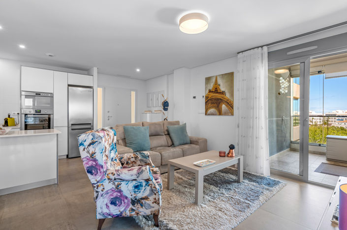 Image No.6-2 Bed Apartment for sale