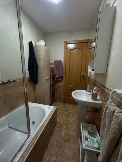Image No.19-2 Bed Apartment for sale