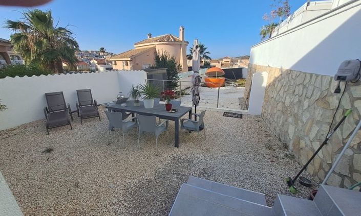 Image No.36-6 Bed Villa for sale