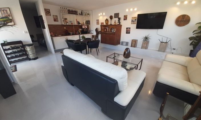 Image No.38-6 Bed Villa for sale