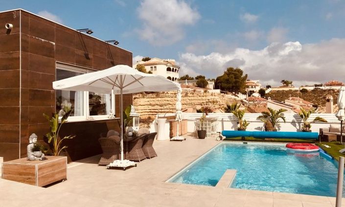 Image No.7-6 Bed Villa for sale