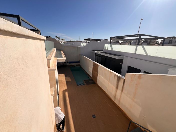 Image No.31-3 Bed Villa for sale