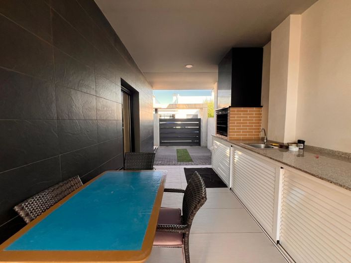 Image No.6-3 Bed Villa for sale